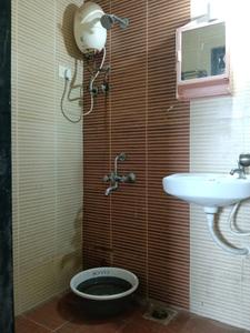 Bedroom One Image of 1000 Sq.ft 2 BHK Apartment / Flat for rent in Thane West Thane for Rs. 25000
