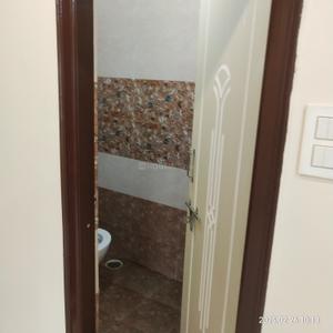 Bathroom Image of 1250 Sq.ft 2 BHK Apartment / Flat for rent in Vaishnavi Houdini, Bandlaguda Jagir Hyderabad for Rs. 23000