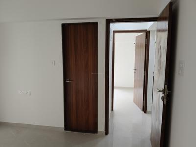 Bedroom Image of 610 Sq.ft 2 BHK Apartment / Flat for sale in Aakruti Om Priyadarshani, Ghatkopar East Mumbai for Rs. 15000000
