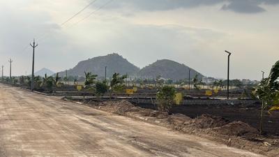 Image of 1650 Sq.ft Residential Plot / Land for sale in Krishna Lanka, Vijayawada for Rs. 5500000