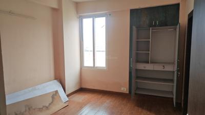 Bedroom Image of 1045 Sq.ft 3 BHK Apartment / Flat for sale in Amrapali Dream Valley 2, Noida Extension Greater Noida for Rs. 8000000