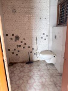 Bathroom Image of 1000 Sq.ft 2 BHK Builder Floor for rent in Dahiawan Chhapra for Rs. 5000