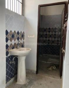 Bathroom Image of 755 Sq.ft 3 BHK Independent House for sale in Lal Kuan Ghaziabad for Rs. 4500000