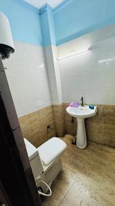 Bathroom Image of Grihum PG in Sector 63, Noida