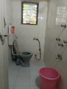 Common Bathroom Image of 941 Sq.ft 2 BHK Apartment / Flat for sale in Kondhwa Pune for Rs. 7500000