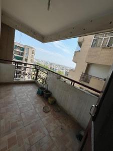 Balcony Image of 1560 Sq.ft 3 BHK Apartment / Flat for sale in CGHS Khushboo CGHS, Sector 9 Gurgaon for Rs. 18500000