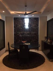 Hall Image of 2000 Sq.ft 4.5 BHK Duplex for sale in Sector 71 Noida for Rs. 70000000