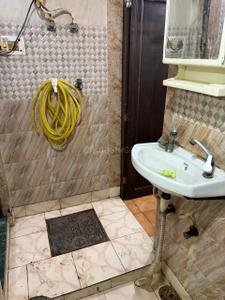 Image of 700 Sq.ft 1 BHK Builder Floor for rent in Sector 19, Noida for Rs. 21120