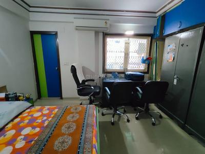 Bedroom Image of 2520 Sq.ft 4 BHK Apartment / Flat for sale in Bodakdev Ahmedabad for Rs. 18000000