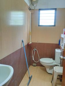 Common Bathroom Two Image of 3300 Sq.ft 5 BHK Independent House for sale in Perumbakkam Chennai for Rs. 24500000