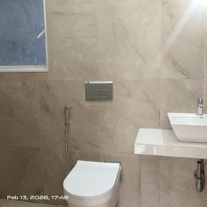 Bathroom Image of 1883 Sq.ft 4 BHK Apartment / Flat for sale in Dosti Greenscapes, Hadapsar Pune for Rs. 17600000