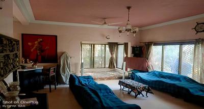 Hall Image of 5500 Sq.ft 4.5 BHK Independent House for sale in Kalyani Nagar Pune for Rs. 110000000