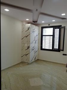 Bedroom Image of 850 Sq.ft 3 BHK Builder Floor for sale in Shalimar Bagh New Delhi for Rs. 14000000