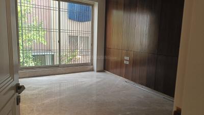 Bedroom Image of 2500 Sq.ft 3 BHK Builder Floor for sale in Safdarjung Enclave New Delhi for Rs. 72500000