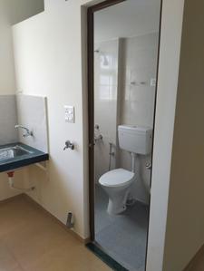 Bathroom Image of 190 Sq.ft 1 RK Apartment / Flat for sale in Mahindra Happinest Palghar 1, Nandore Mumbai for Rs. 1120000