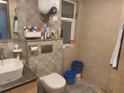 Image of 1292 Sq.ft 2.5 BHK Apartment / Flat for sale in Nimbus Express Park View 2, Chi V, Greater Noida for Rs. 15000000