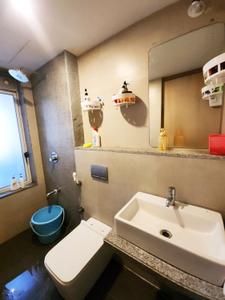 Bathroom Image of 670 Sq.ft 1.5 BHK Apartment / Flat for sale in Lodha Upper Thane, Bhiwandi Thane for Rs. 5100000