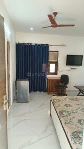 Bedroom Image of 600 Sq.ft 1 RK Builder Floor for rent in Subhash Nagar New Delhi for Rs. 17000