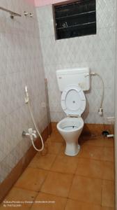 Image of 600 Sq.ft 1.5 BHK Independent House for rent in Paschim Putiary, Kolkata for Rs. 8000