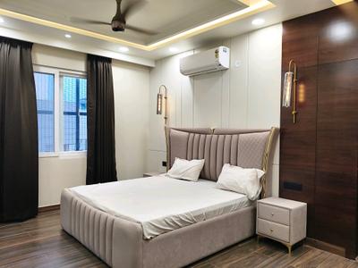 Bedroom Image of 1800 Sq.ft 3 BHK Builder Floor for sale in Greenwood City Floors, Sector 45 Gurgaon for Rs. 29000000
