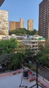 Balcony Image of 950 Sq.ft 2 BHK Apartment / Flat for sale in Cumballa Hill Mumbai for Rs. 62000000