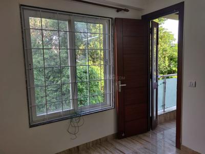 Bedroom Image of 756 Sq.ft 2 BHK Builder Floor for rent in Vikaspuri New Delhi for Rs. 30000