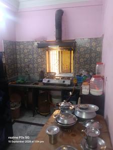 Kitchen Image of 650 Sq.ft 2 BHK Apartment / Flat for sale in Beliaghata Kolkata for Rs. 2200000