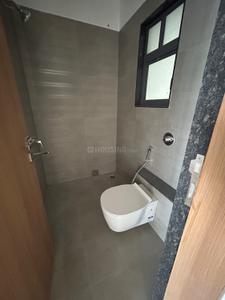 Bathroom Image of 1070 Sq.ft 2 BHK Apartment / Flat for sale in Majestique Signature Towers, Baner Pune for Rs. 14500000