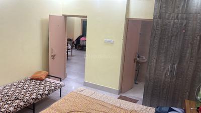 Bedroom Image of 3000 Sq.ft 5 BHK Independent House for sale in Ashiyana Lucknow for Rs. 24000000