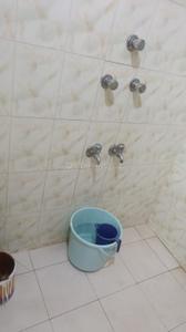 Bathroom Image of 1300 Sq.ft 2 BHK Independent House for rent in Benson Town Bengaluru for Rs. 30000