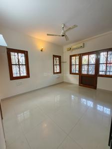Living Room Image of 2401 Sq.ft 3 BHK Apartment / Flat for rent in Richmond Town Bengaluru for Rs. 125000