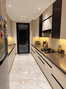 Kitchen Image of 1600 Sq.ft 3 BHK Builder Floor for rent in HUDA Plot Sector 42, Sector 42 Gurgaon for Rs. 100000