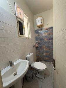 Bathroom Image of 680 Sq.ft 1 BHK Apartment / Flat for rent in SBP City of Dreams 1, Sector 116 Mohali for Rs. 16500