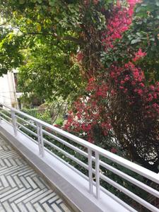 Balcony Image of 1600 Sq.ft 3 BHK Builder Floor for rent in Safdarjung Development Area New Delhi for Rs. 100000