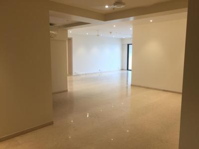 Hall Image of 3500 Sq.ft 4 BHK Apartment / Flat for rent in Sunteck Signia Isles, Bandra East Mumbai for Rs. 760000
