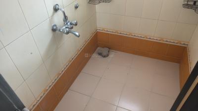 Image of 1120 Sq.ft 3 BHK Apartment / Flat for rent in Naiknavare Shravandhara, Hadapsar, Pune for Rs. 25000