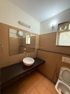 Bathroom Image of 3600 Sq.ft 3 BHK Villa for rent in Mahindra World City Chennai for Rs. 65000