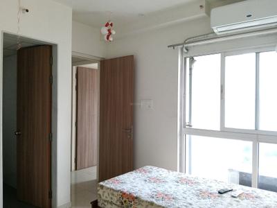 Bedroom Image of 700 Sq.ft 1.5 BHK Apartment / Flat for rent in Godrej Emerald, Kasarvadavali Thane for Rs. 26000