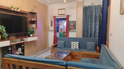 Living Room Image of 900 Sq.ft 3 BHK Independent House for sale in Aya Nagar New Delhi for Rs. 7800000
