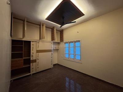 Bedroom Image of 3900 Sq.ft 8 BHK Independent House for sale in Byrathi Bengaluru for Rs. 27000000
