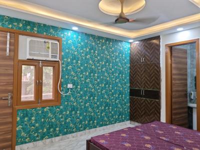 Bedroom Image of 1000 Sq.ft 3 BHK Builder Floor for rent in Dwarka Mor New Delhi for Rs. 35000