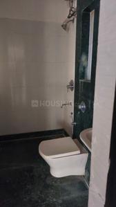 Bathroom Image of 650 Sq.ft 1 BHK Apartment / Flat for rent in Lodha Splendora, Thane West Thane for Rs. 20000