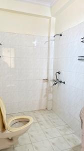 Image of 1500 Sq.ft 3 BHK Apartment / Flat for rent in Gulmohar Garden, Sector 44, Noida for Rs. 45000