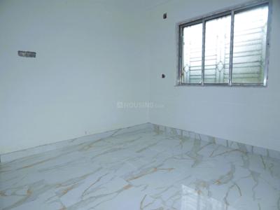 Bedroom Image of 750 Sq.ft 2 BHK Apartment / Flat for sale in Dum Dum Cantonment Kolkata for Rs. 2400000
