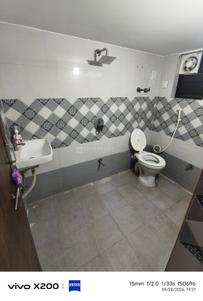 Image of 1250 Sq.ft 1 BHK Apartment / Flat for rent in Prahlad Nagar, Ahmedabad for Rs. 18000