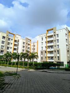Image of 1465 Sq.ft 3 BHK Apartment / Flat for rent in Club Town Garden, Ariadaha, Kolkata for Rs. 26000