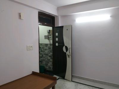 Living Room Image of 450 Sq.ft 1 BHK Builder Floor for rent in Mayur Vihar Phase 1 New Delhi for Rs. 18000
