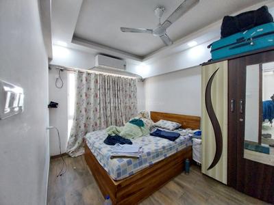 Bedroom Image of 650 Sq.ft 1 BHK Apartment / Flat for rent in Worli Mumbai for Rs. 80000