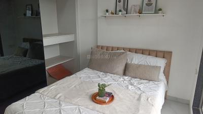Bedroom Image of 610 Sq.ft 2 BHK Apartment / Flat for sale in UK lona, Andheri East Mumbai for Rs. 13500000