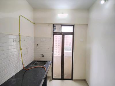 Kitchen Image of 900 Sq.ft 2 BHK Apartment / Flat for rent in Lodha Splendora by Lodha Group, Thane West Thane for Rs. 22000
